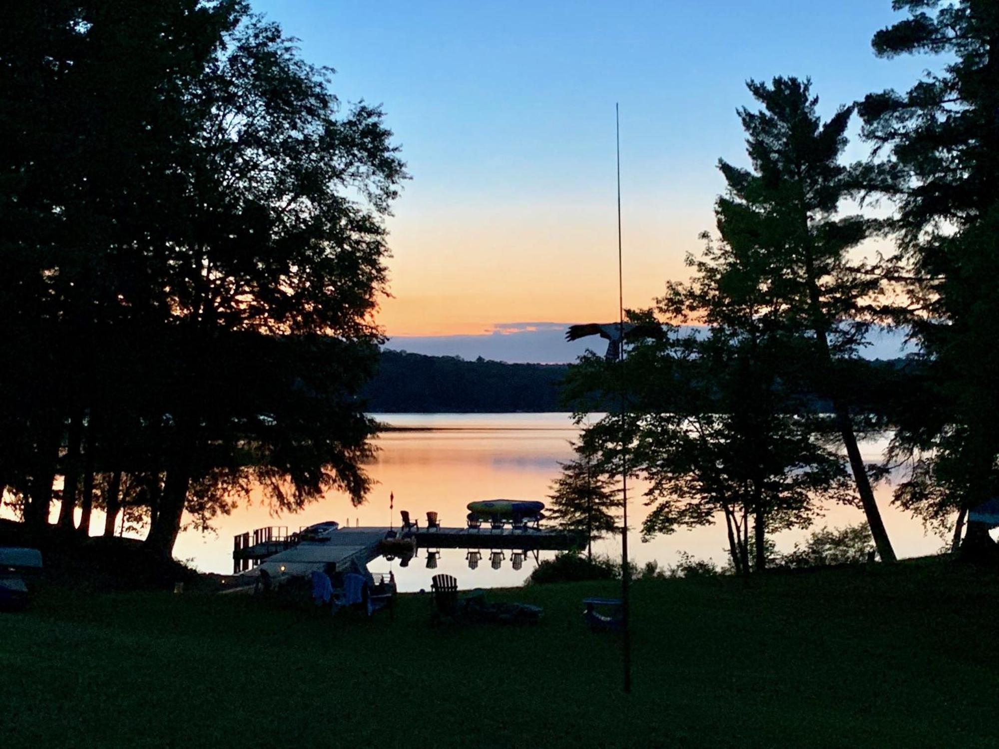 Walker Lake Resort Хънтсвил Екстериор снимка